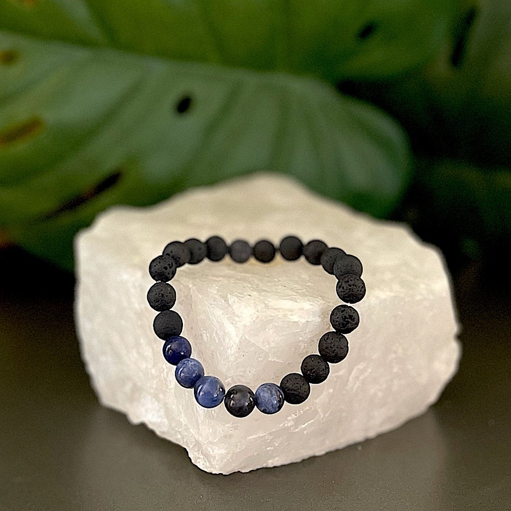 Aromatherapy essential oil BRACELET with SODALITE